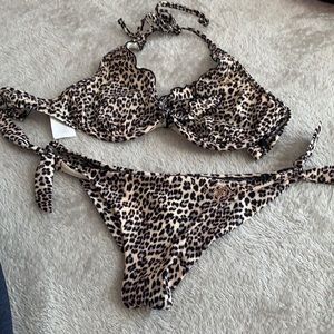 Guess leopard swimwear